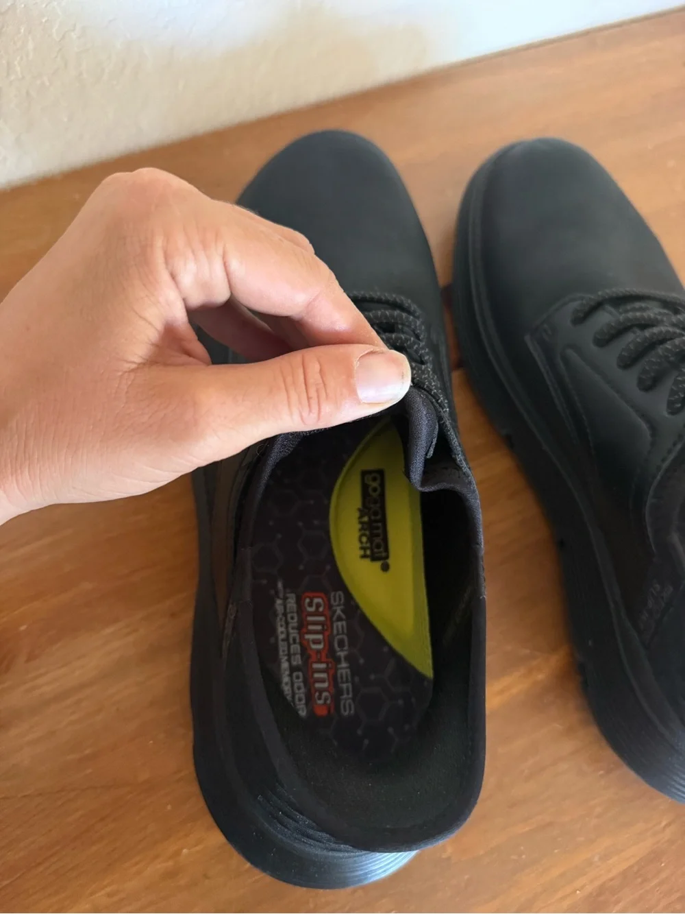 Skechers Men's Black Lace-Up Oxford Sneakers